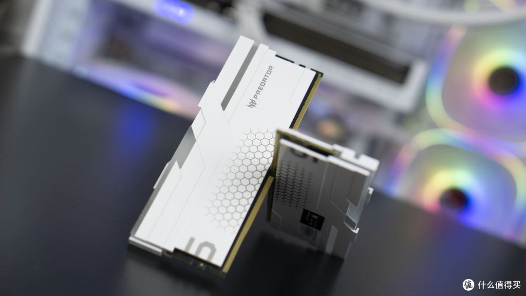 新王莅临,9800X3D最佳伙伴登场?宏碁掠夺者DDR5 6000C28测试!