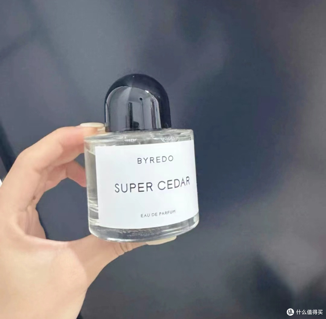 香水界的 “文艺青年”:BYREDO 北国之春 超级雪松香水