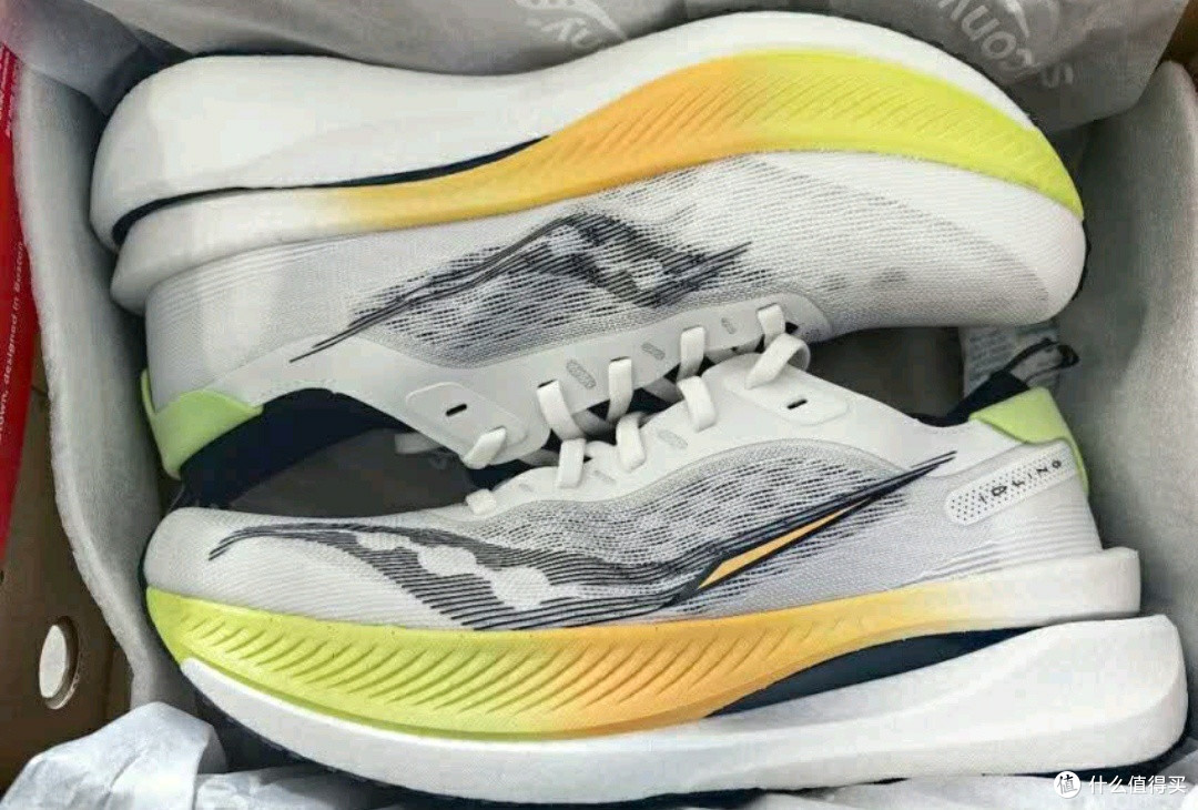 Saucony索康尼巡航2跑鞋男缓震训练跑步鞋