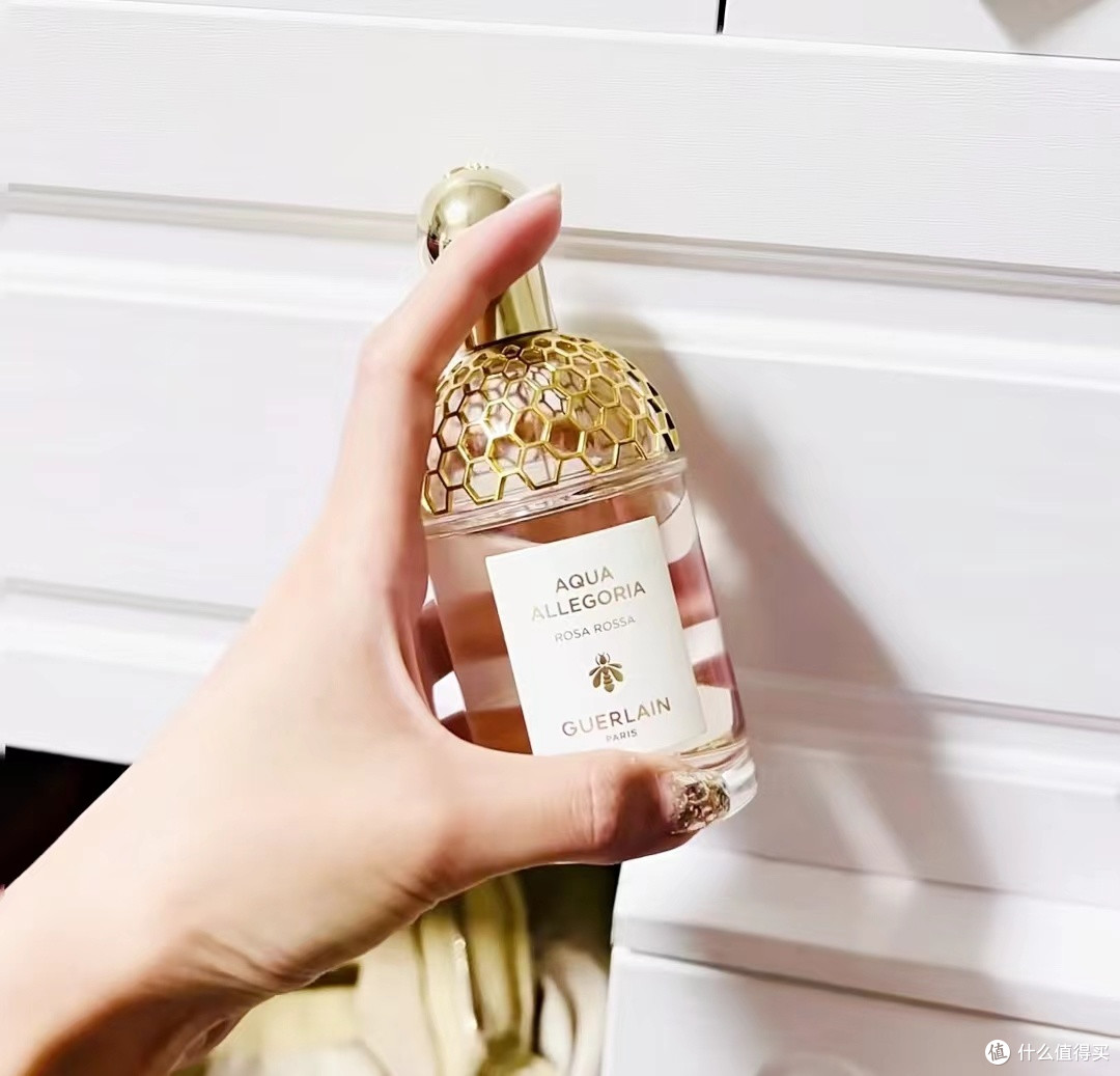 娇兰 花草水语 玫瑰玫瑰女士香水:浪漫花香的甜蜜之选