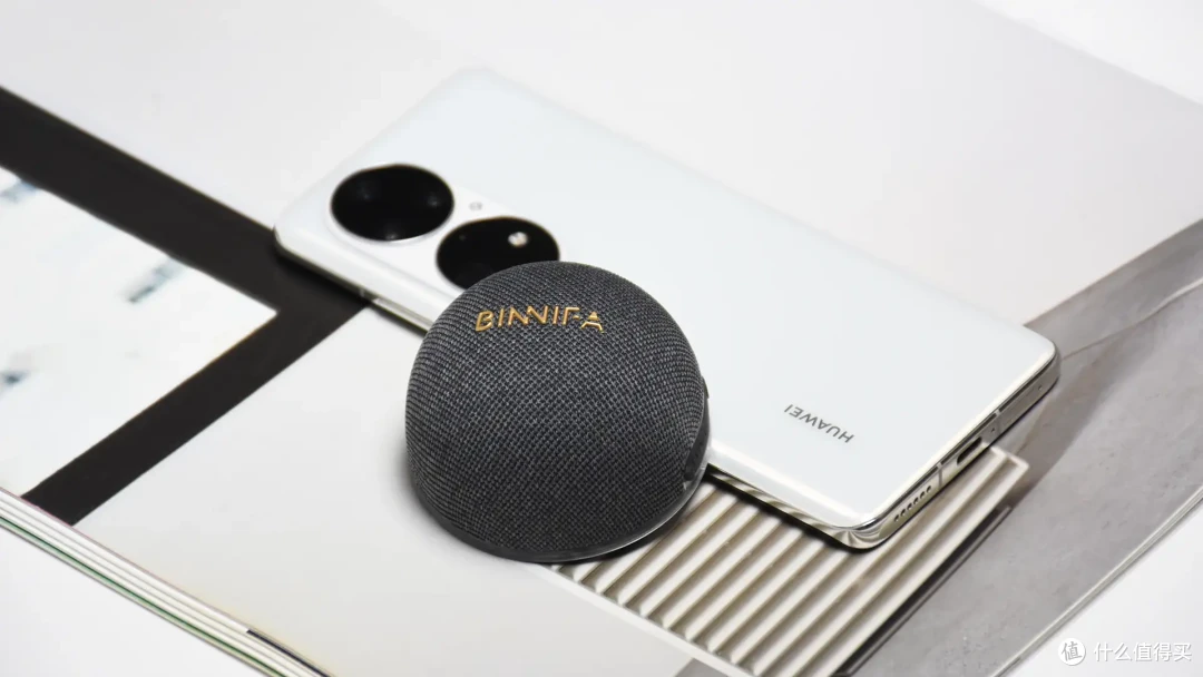 BINNIFA磁吸蓝牙音箱:随身音质怪兽,磁吸+挂绳双玩法
