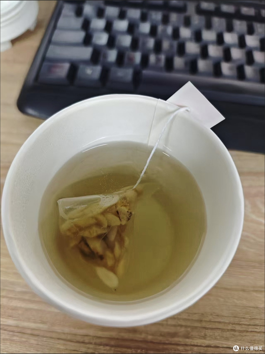 我把元气四宝茶当普通茶叶喝,竟然感觉效果挺好的,很满意。