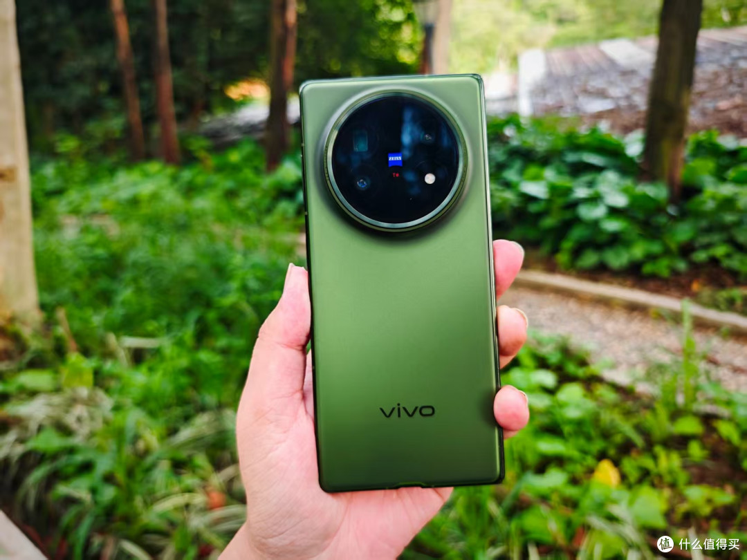 6999元起!帮你测了,vivo X Fold5是款不错的折叠旗舰