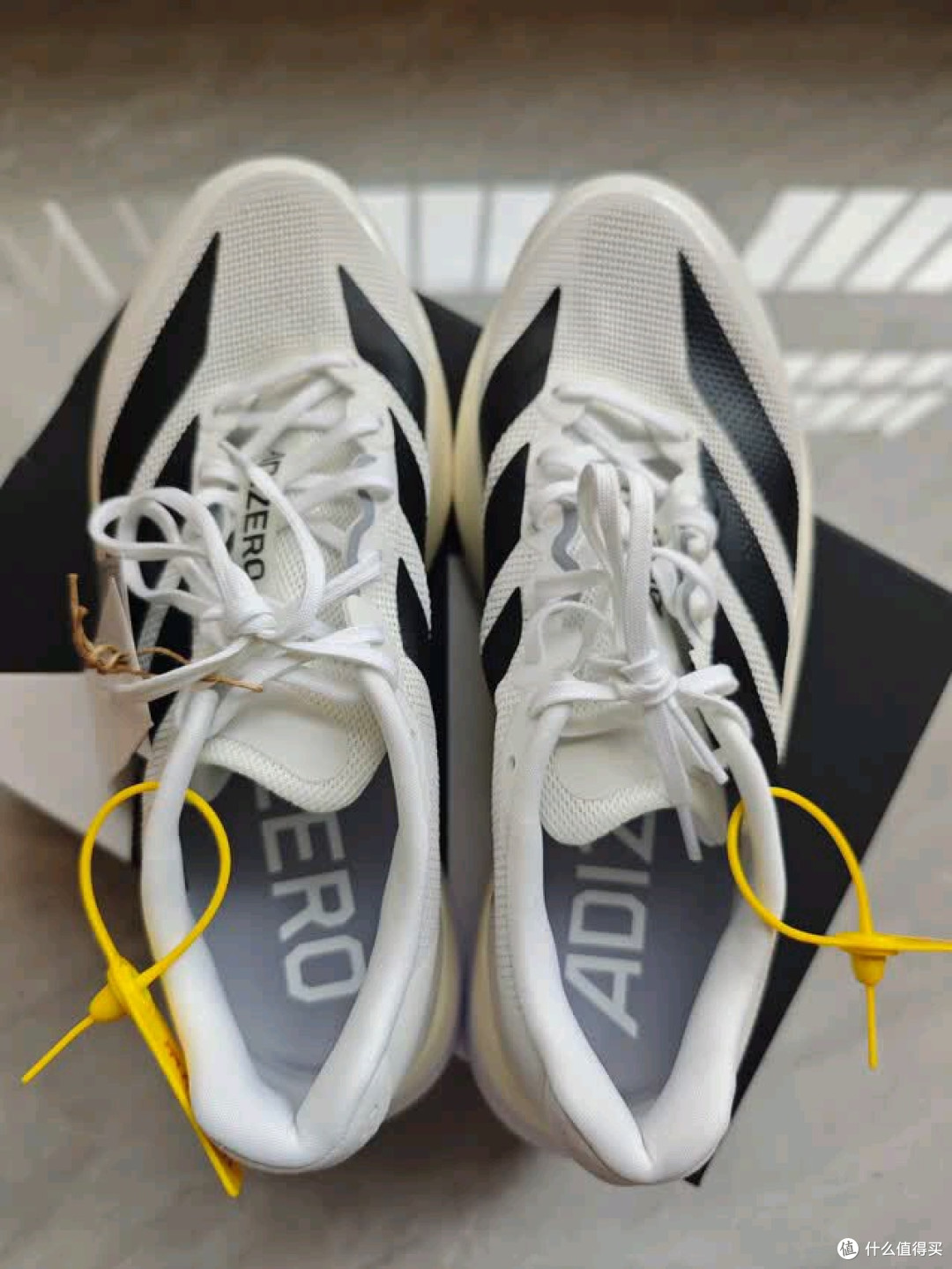 阿迪达斯ADIZERO BOSTON 13 M:专业跑者的速度利器