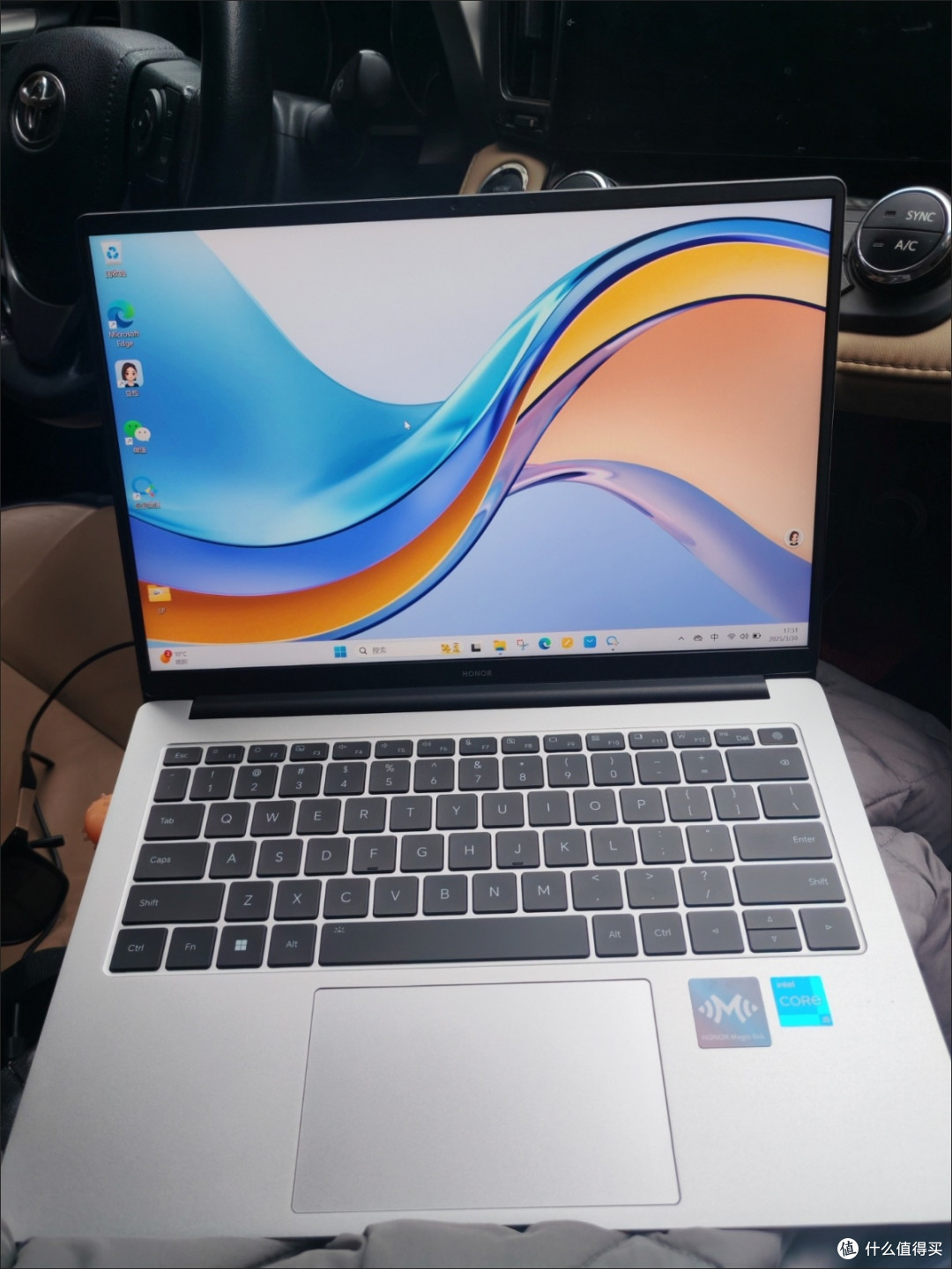 挖到宝了！学生党闭眼入的荣耀MagicBook X14