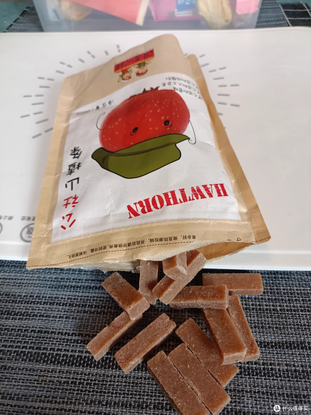 天猫超市挖到的 0 添加宝藏山楂条,连配料表都在 “裸奔”!