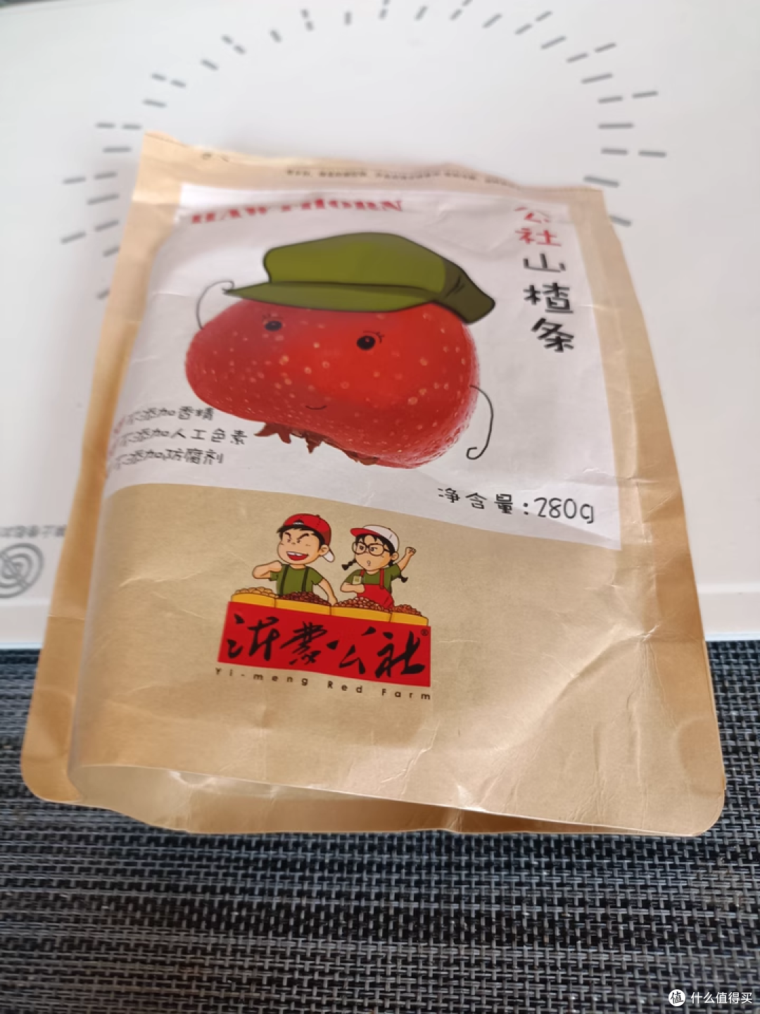 天猫超市挖到的 0 添加宝藏山楂条,连配料表都在 “裸奔”!