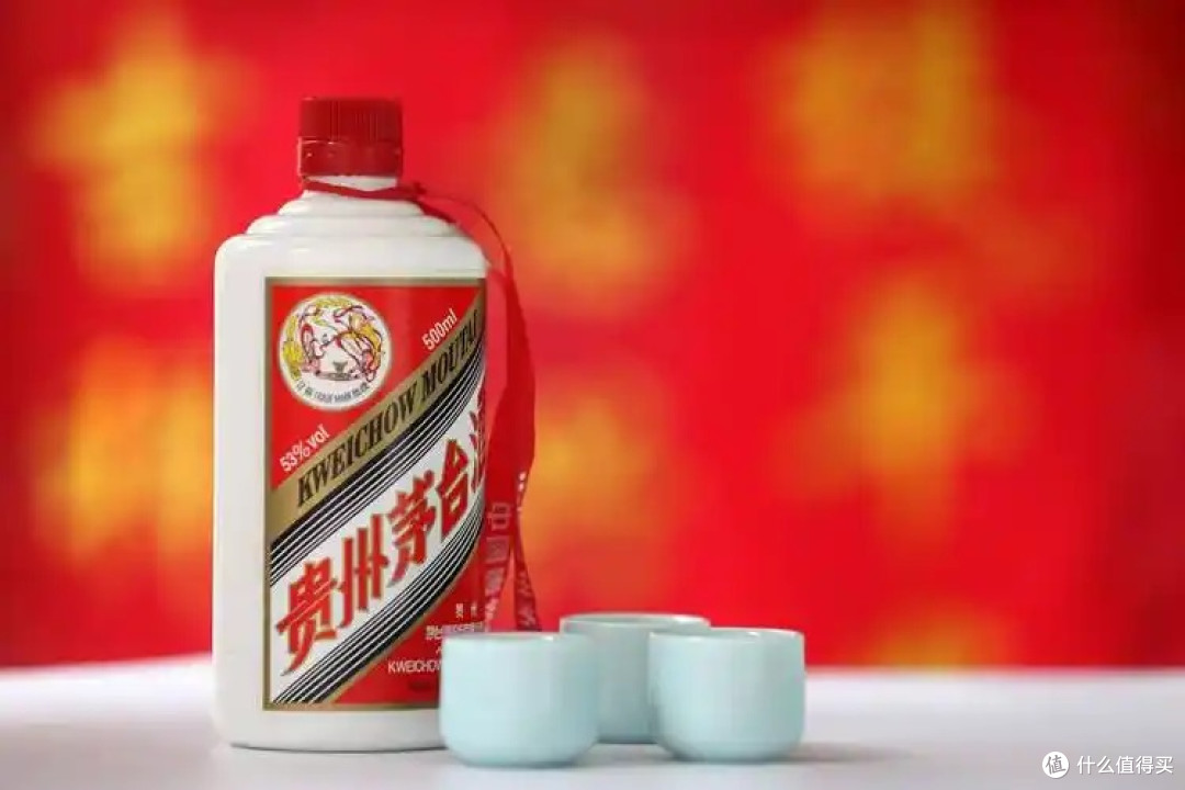 茅台与电商：新零售模式下的品牌价值重塑与消费趋势探析