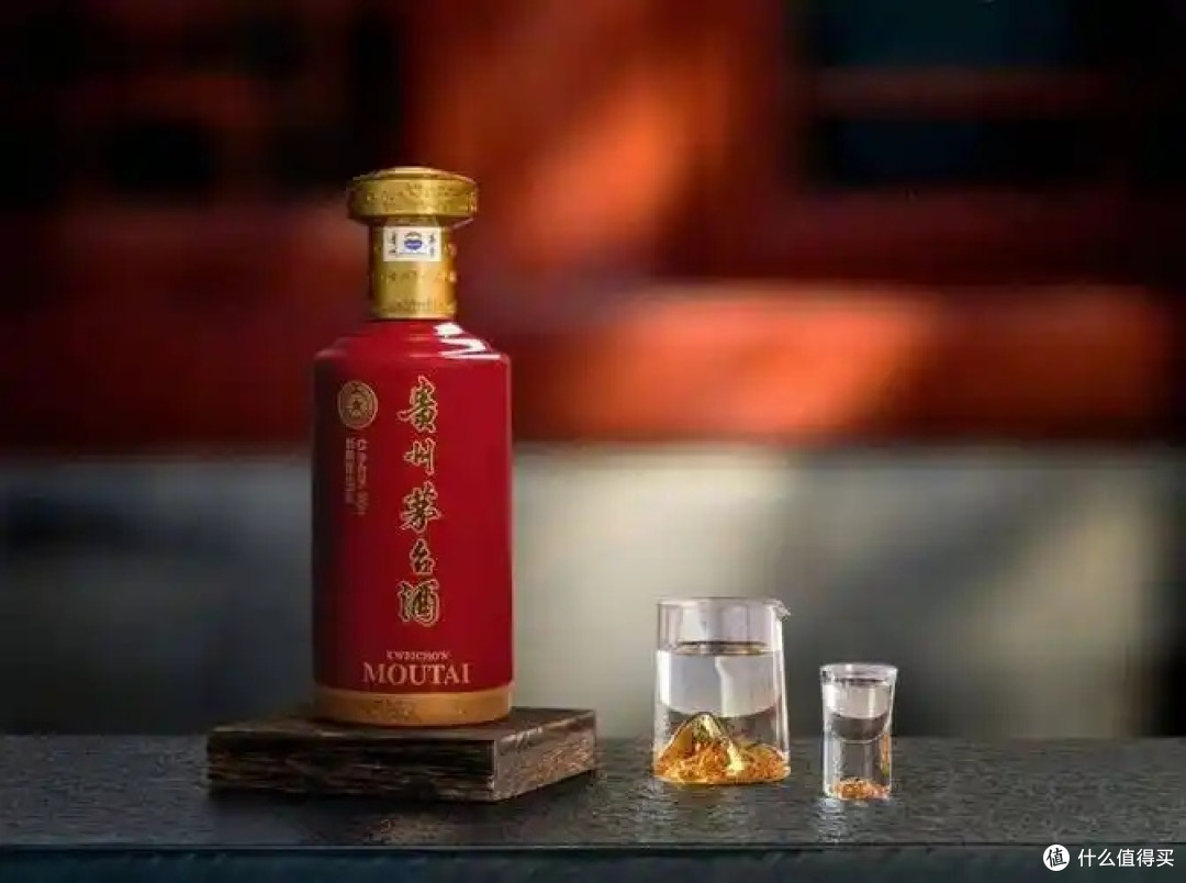 茅台与电商：新零售模式下的品牌价值重塑与消费趋势探析