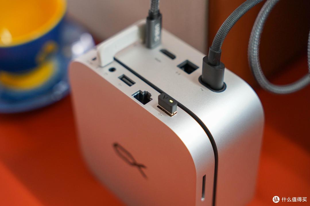 堪称丐版Mac mini 大救星!零刻Mate mini雷电5拓展坞满血"扩容"