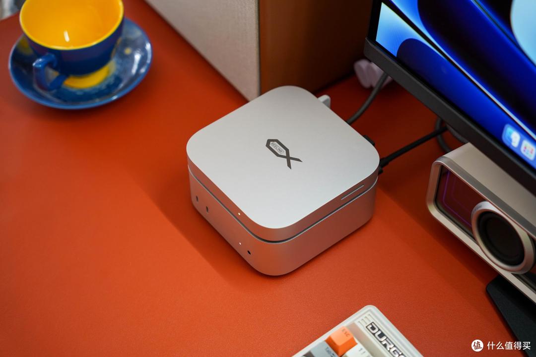 堪称丐版Mac mini 大救星!零刻Mate mini雷电5拓展坞满血"扩容"