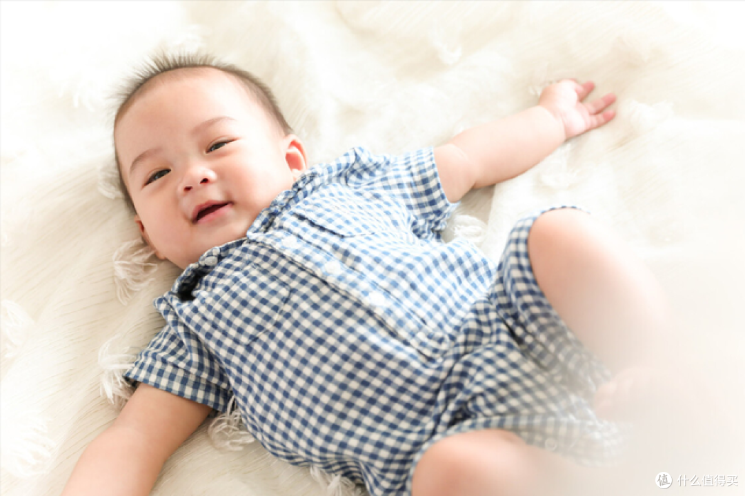 宝宝迷惑行为之:躺下就摇头!他除了不想躺,还可能是这8种情况