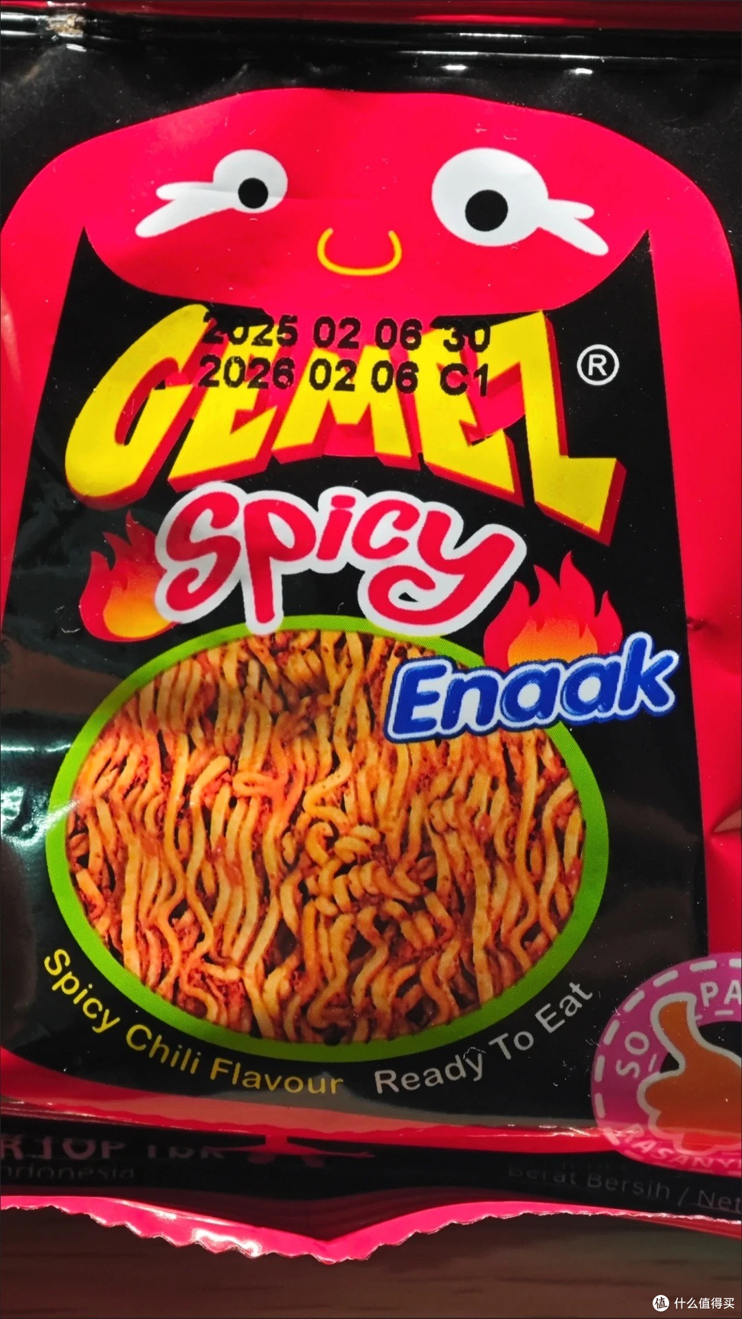 GEMEZ印尼小鸡面口感酥脆独特