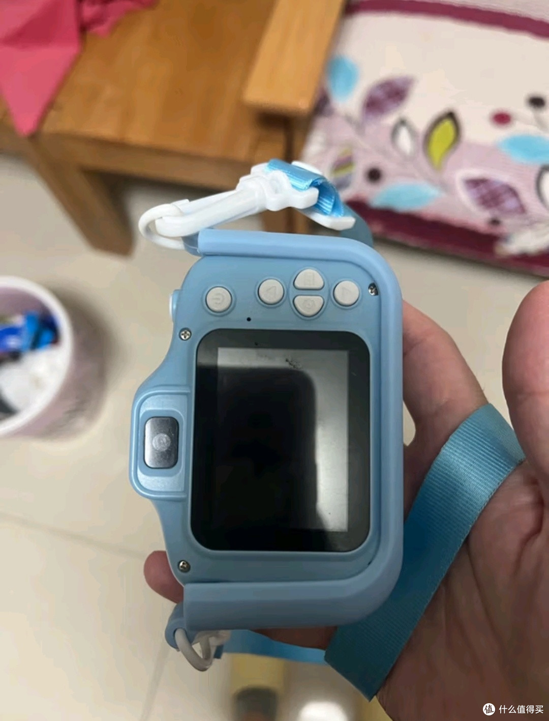 送给孩子的礼物，句欣格儿童相机！