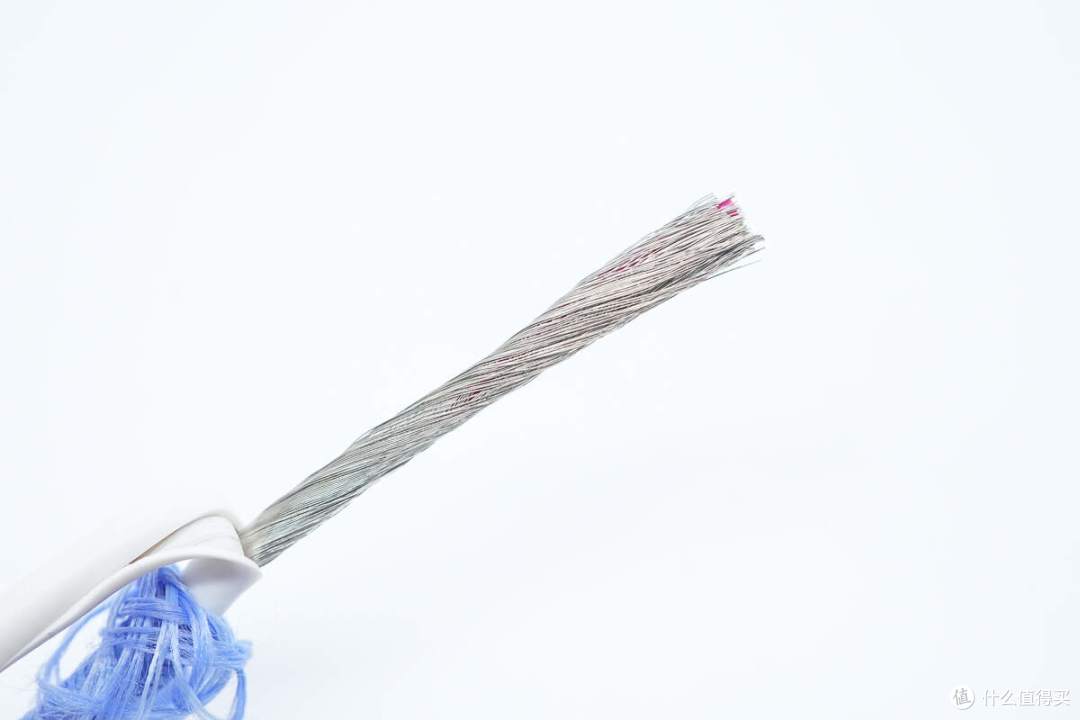 五种配色可选，耐用亦好看，贝尔金240W编织数据线拆解