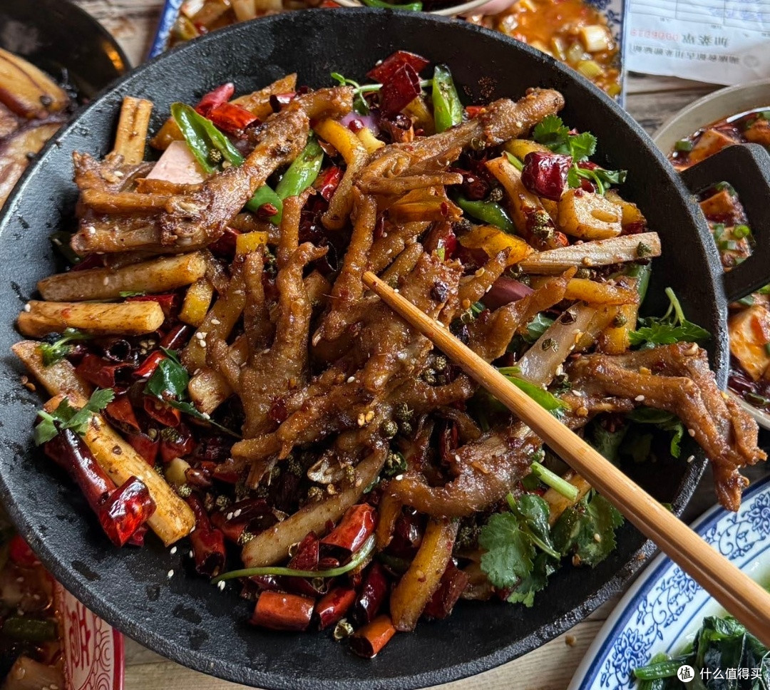烟火人间,美食江湖——《下饭江湖》