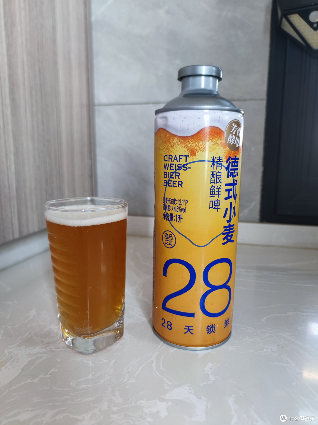 盒马的酒很好喝,但是我竟然喝了后有点头疼。肯定是酒量不行。