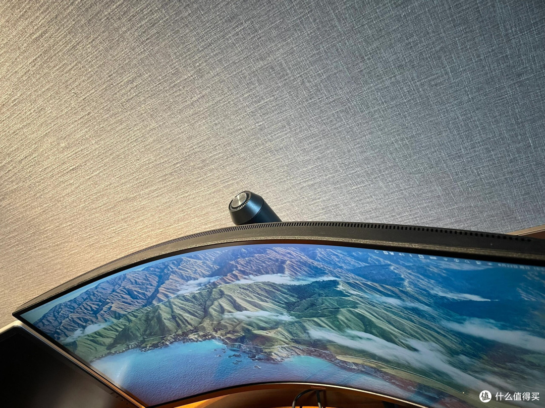 海信 34G6K 带鱼屏显示器测评:1000R 曲率 + 180Hz
