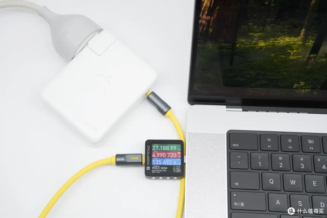 240W全功能+120Gbps带宽,奥海阿多尼斯USB4 2.0全功能数据线评测