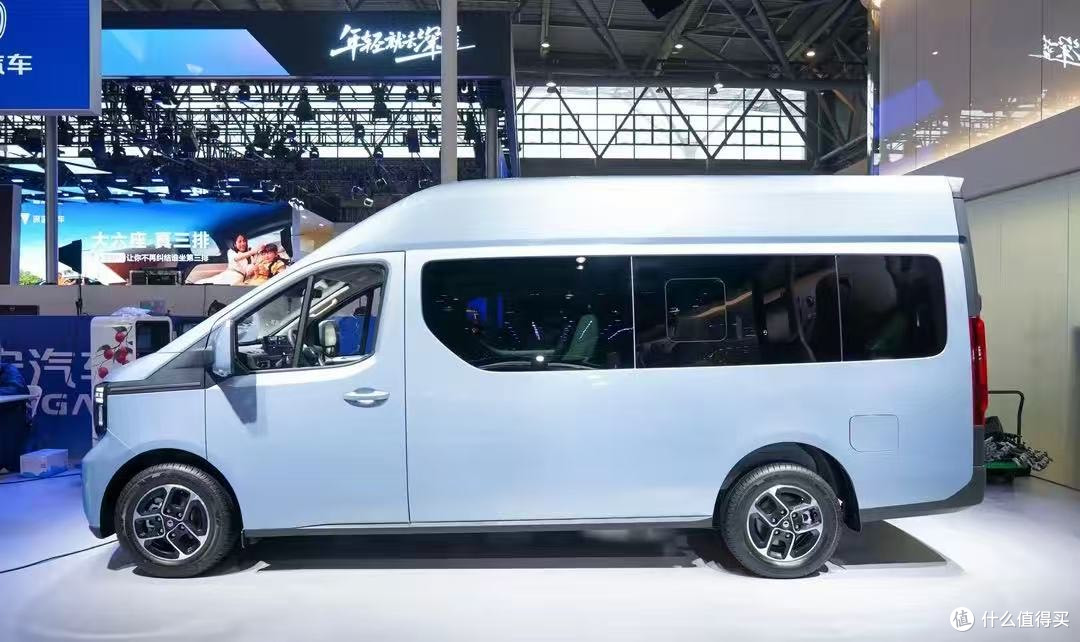 长安凯程V919上市 纯电轻客新选择