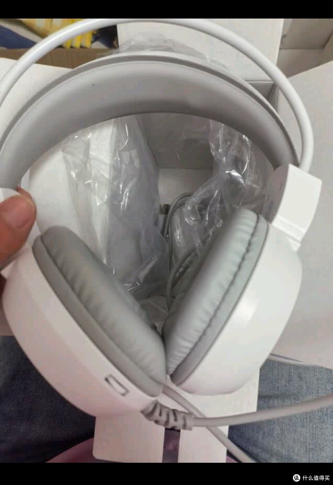 白色战魂!惠普H100耳机听声辨位决胜