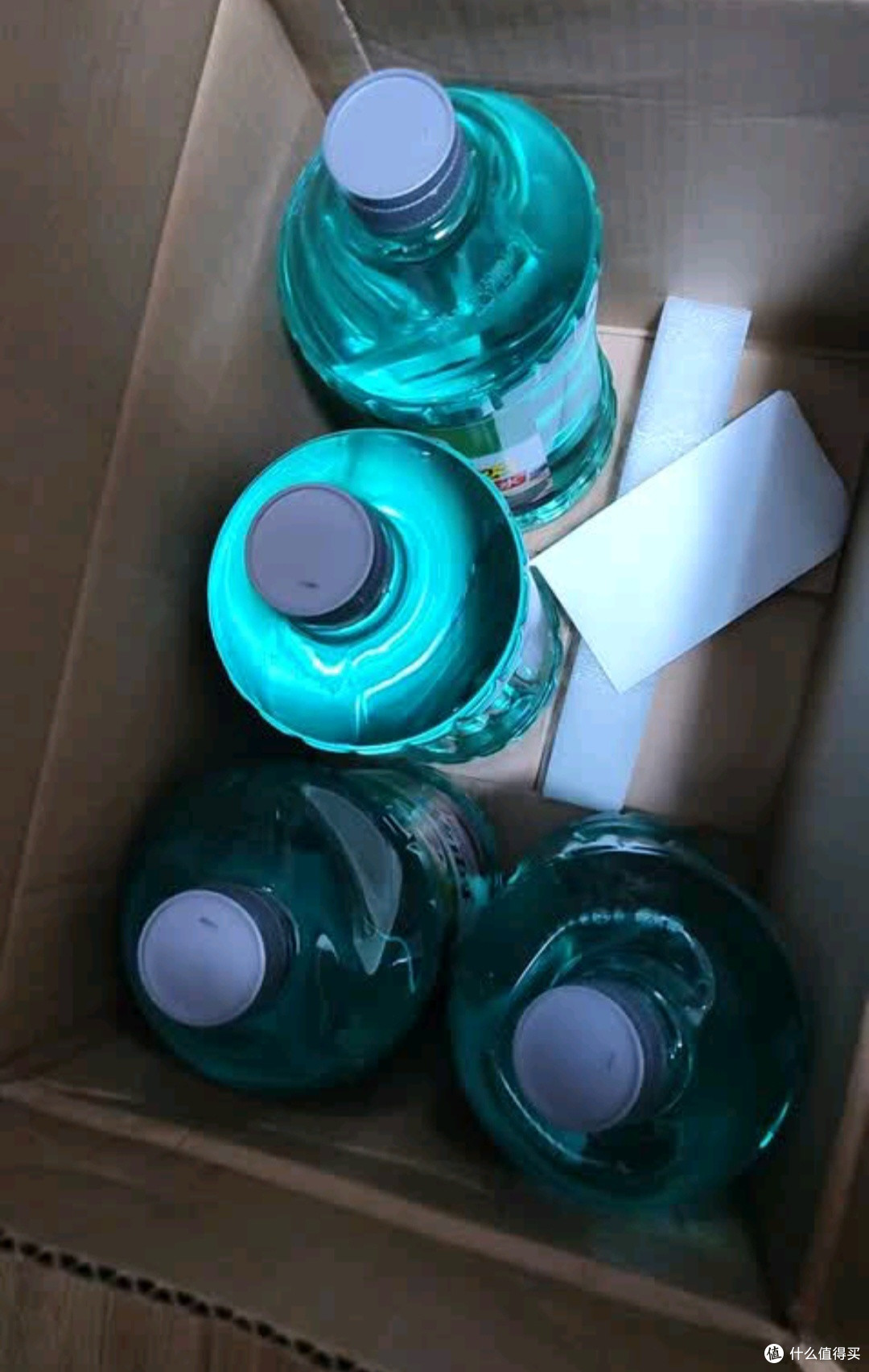 爱车必备！龟牌硬壳0度玻璃水，去油膜一绝