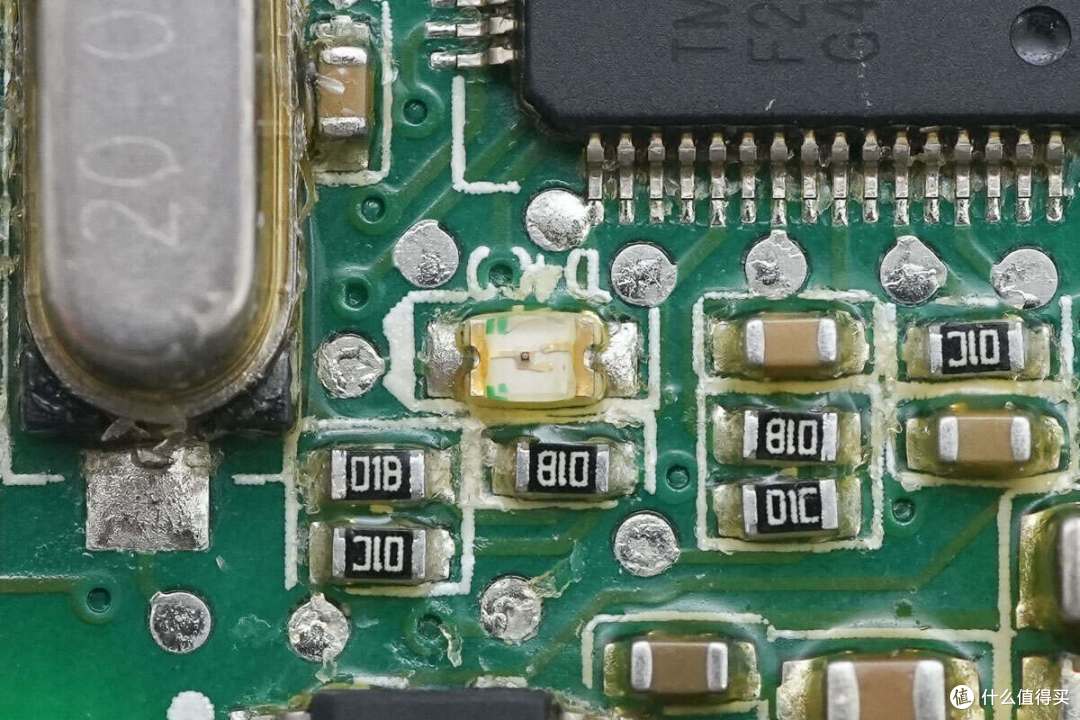 采用380V三相交流输入,麦格米特15kW新能源汽车充电模块拆解