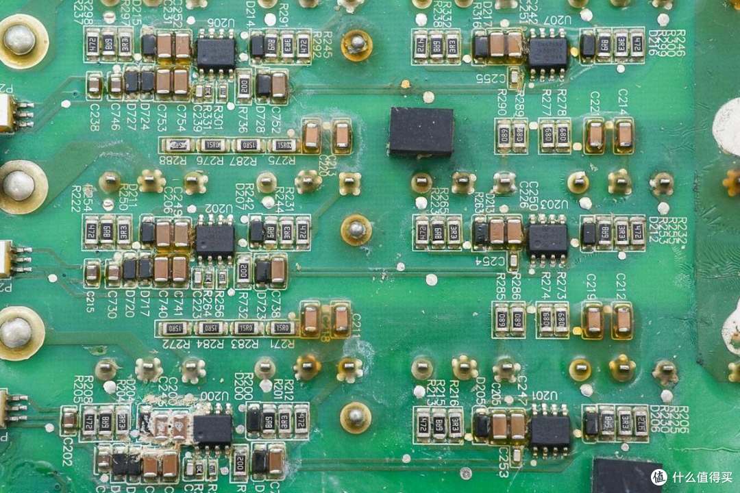 采用380V三相交流输入,麦格米特15kW新能源汽车充电模块拆解