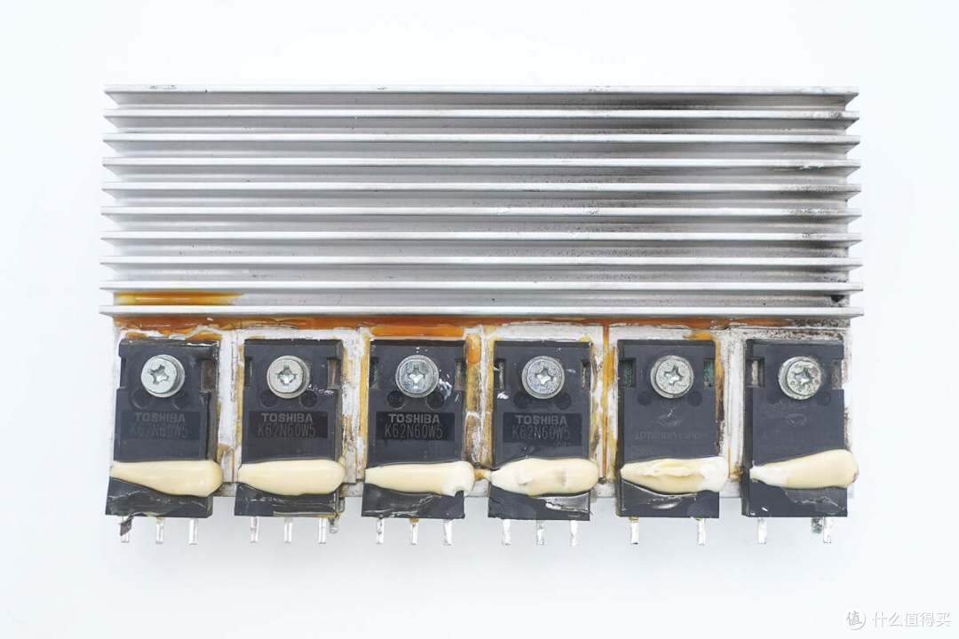 采用380V三相交流输入,麦格米特15kW新能源汽车充电模块拆解