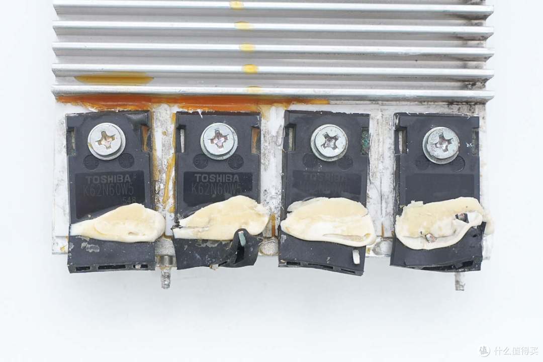 采用380V三相交流输入,麦格米特15kW新能源汽车充电模块拆解