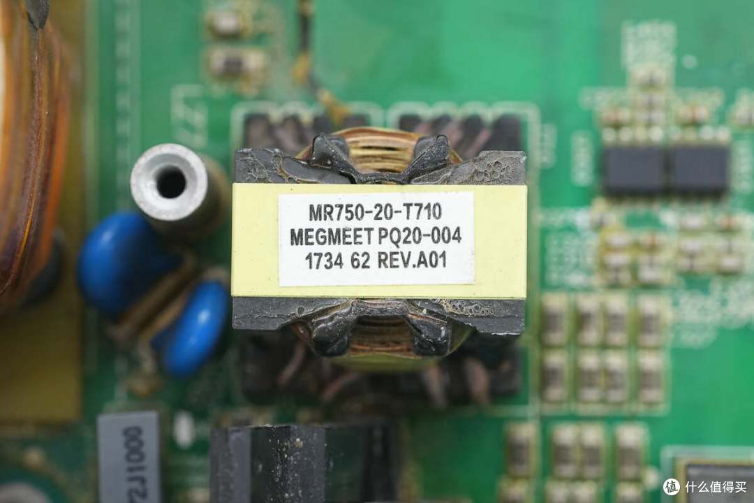 采用380V三相交流输入,麦格米特15kW新能源汽车充电模块拆解