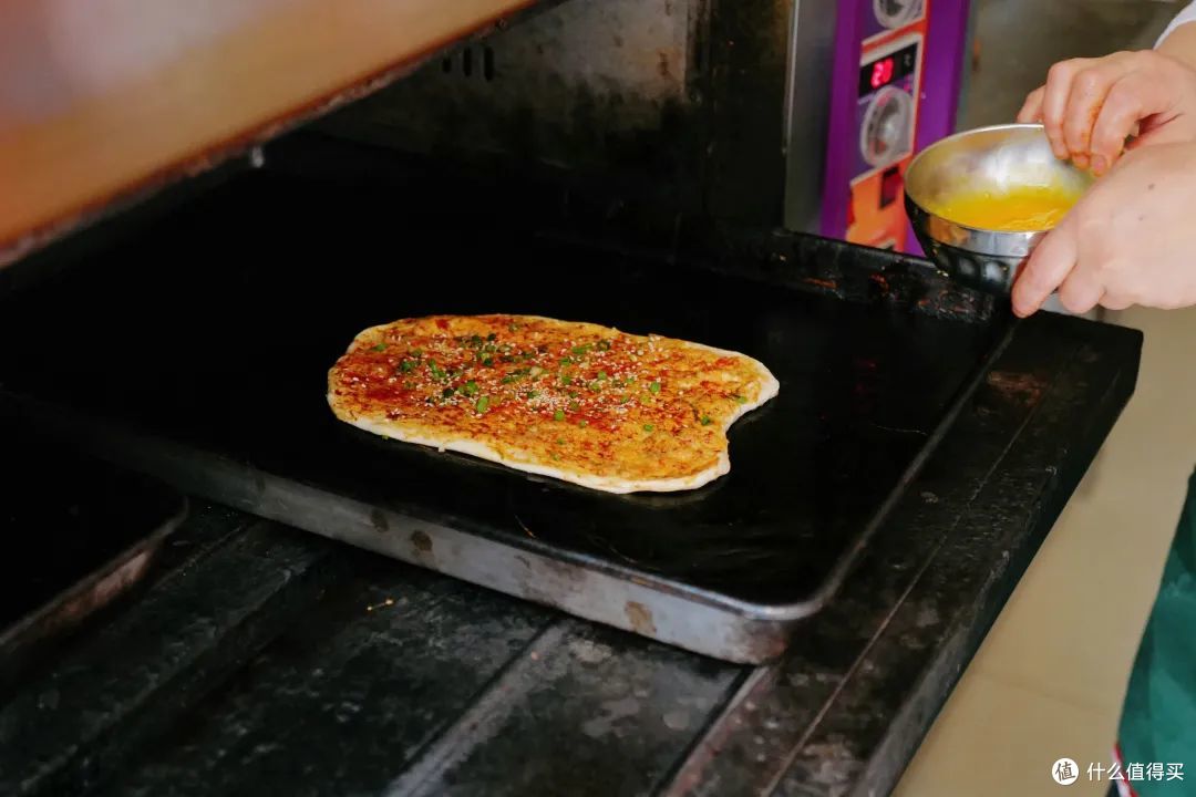 这座仙境般的小城竟然是隐藏的美食王者,下饭程度一绝