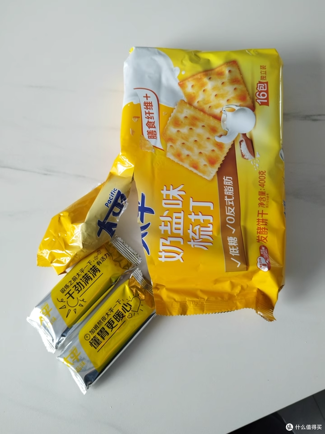 太平梳打饼干奶盐味:一口咸香,健康又解馋