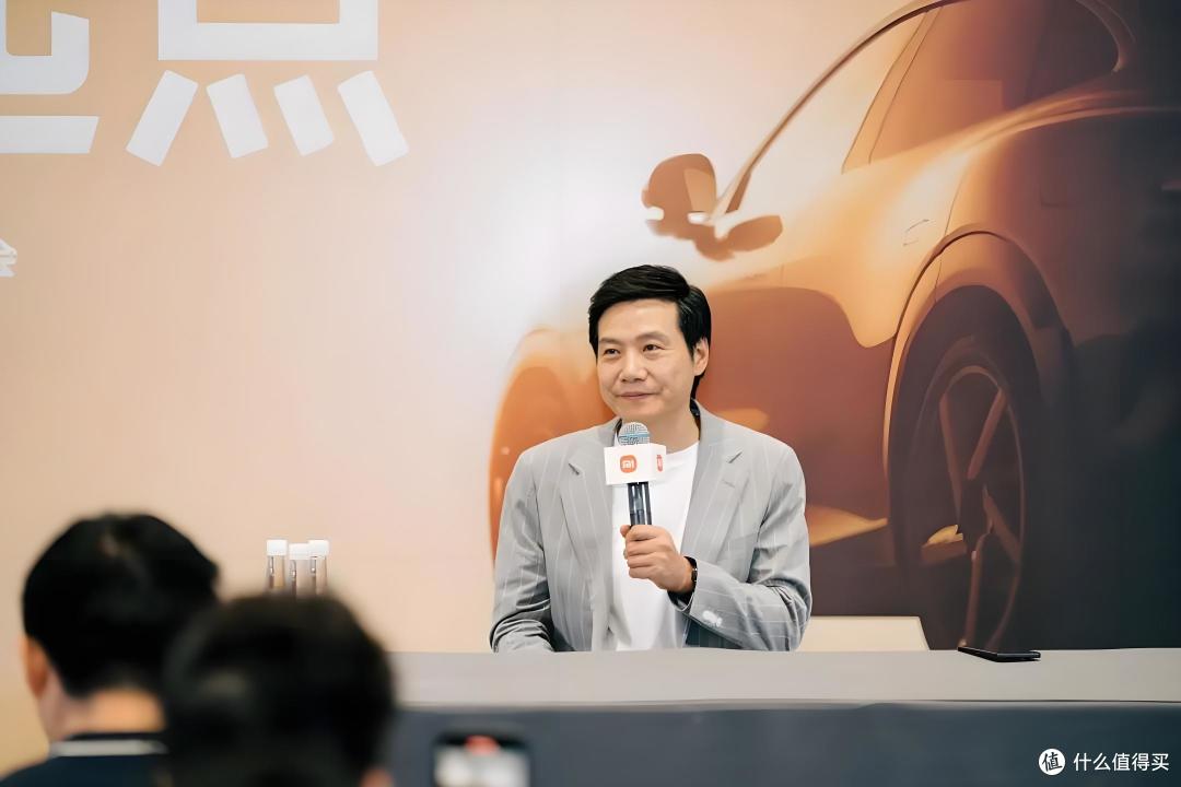 小米YU7销量火爆，东风日产高管怒批“愚忠粉”！
