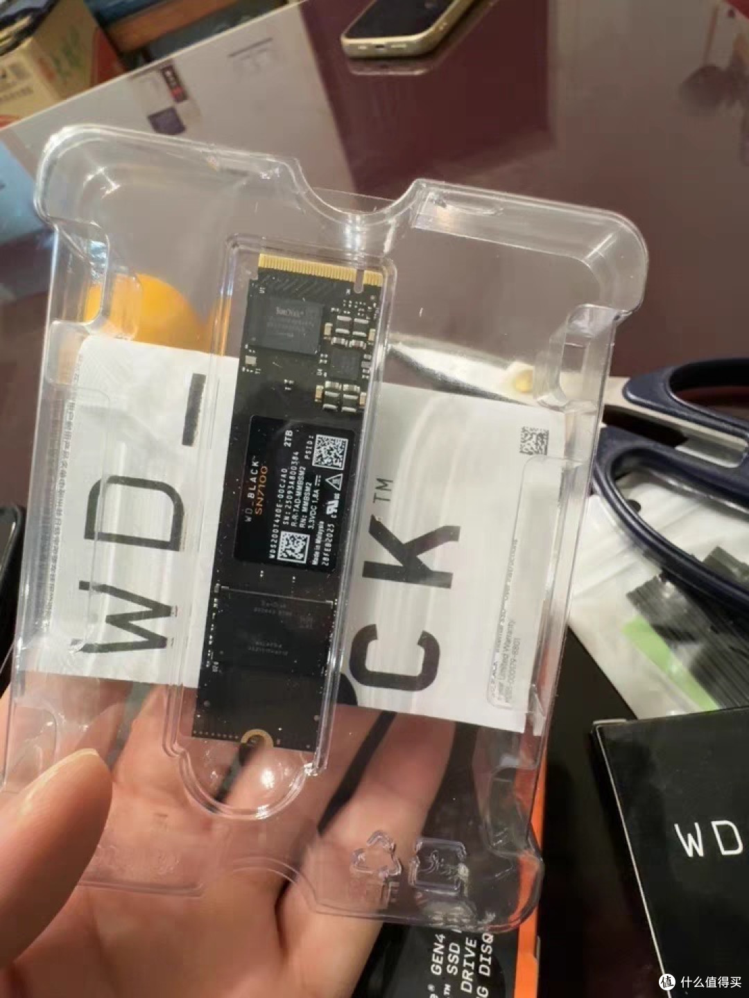 西数SN8100新品PCle5.0 m2固态硬盘1tb台式机电脑硬盘4t笔记本2t
