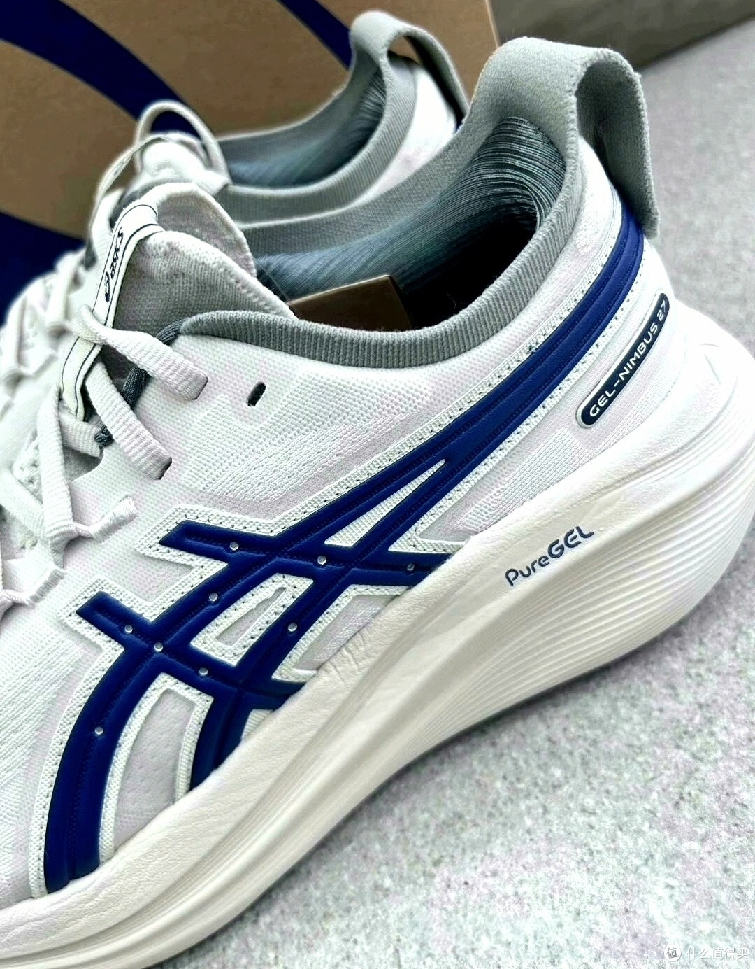 Asics GEL-NIMBUS 27 ATC 马拉松跑步鞋:出色缓震,坚实后盾