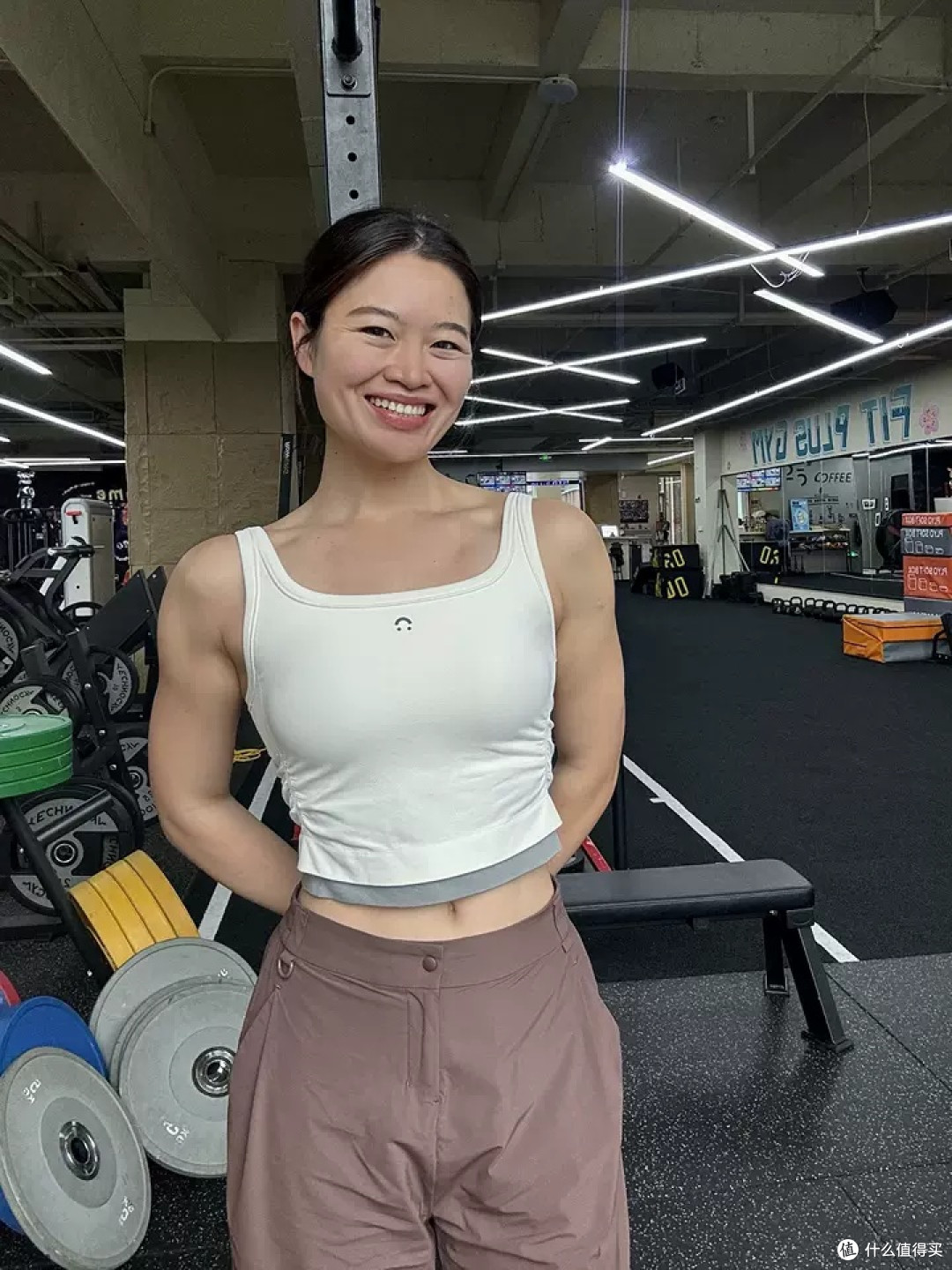 JSC小自在运动背心:运动新选择,自在每一刻
