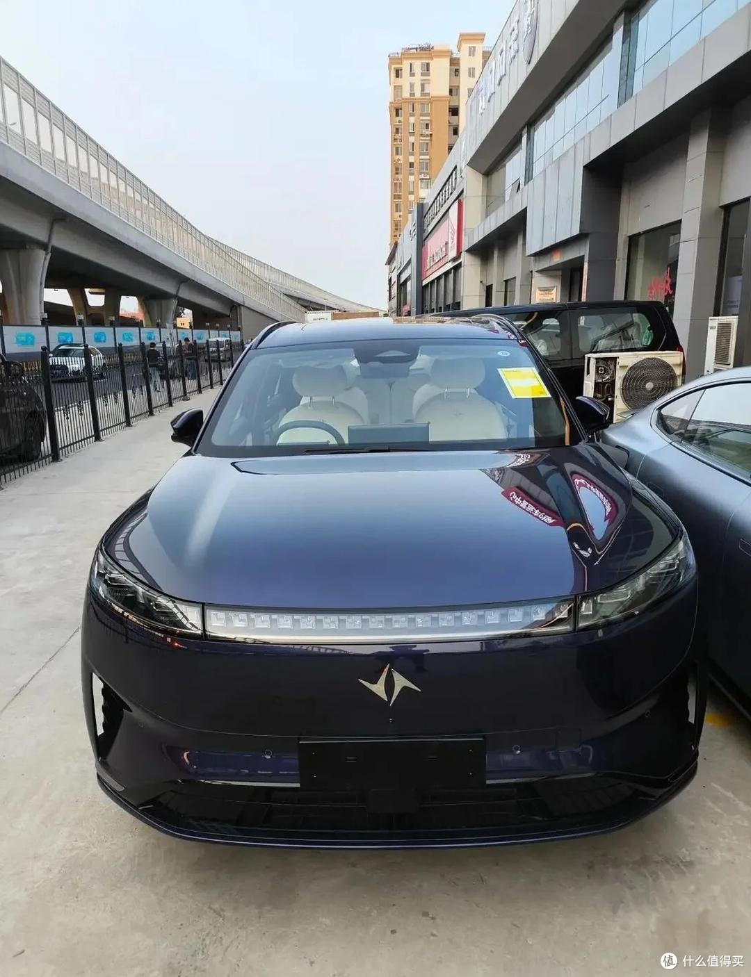 东风奕派008:20万级家用大六座SUV的“全能选手”