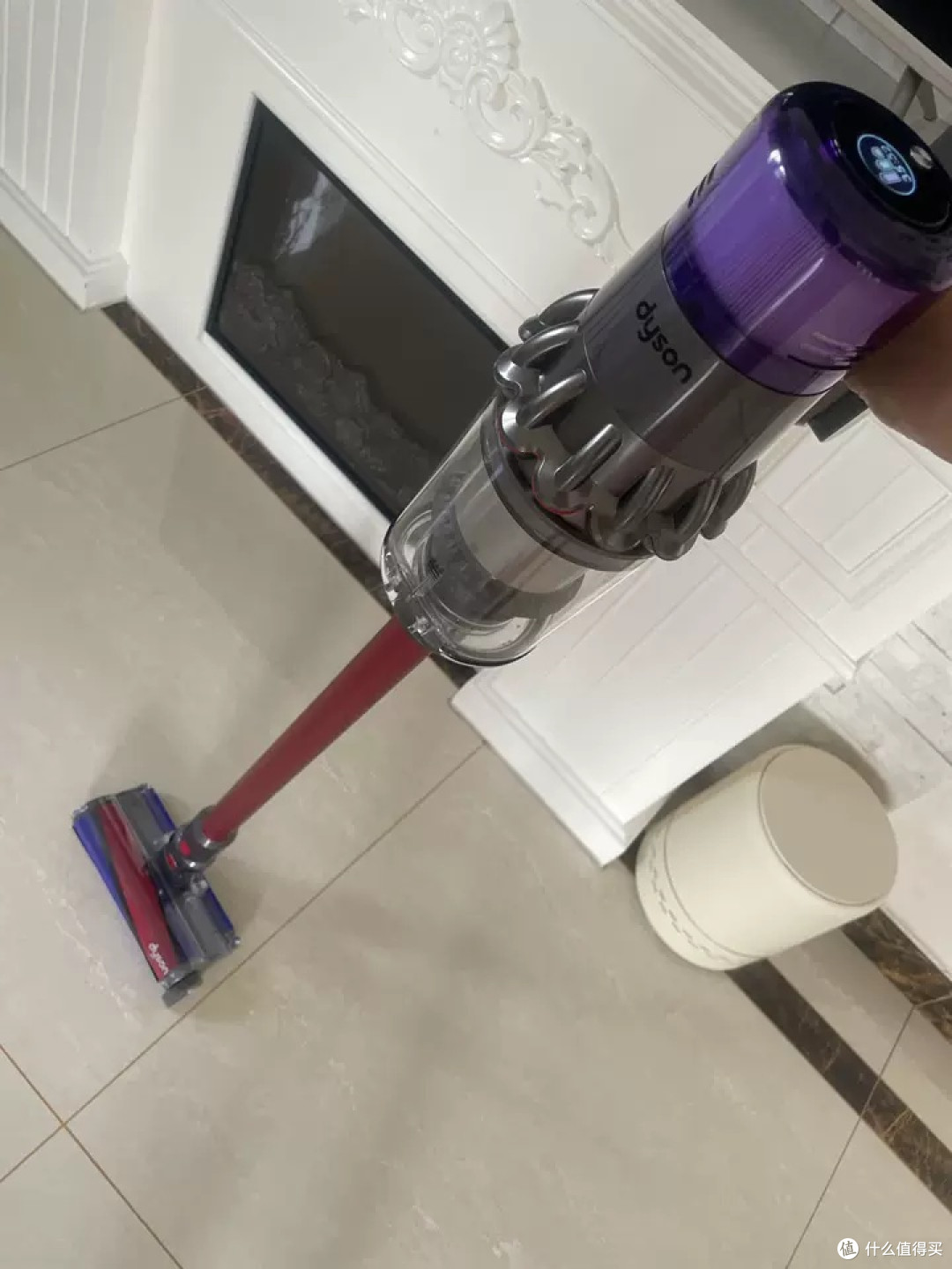 戴森V11 Fluffy吸尘器:大户型清洁与深度除螨的全能战士
