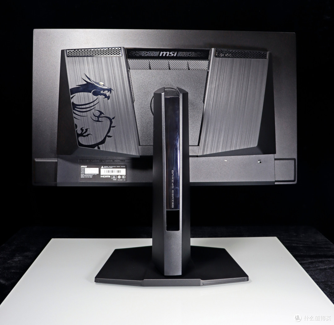 顶奢级的视觉享受!微星 MAG 272UP QD-OLED X24 流光显示器