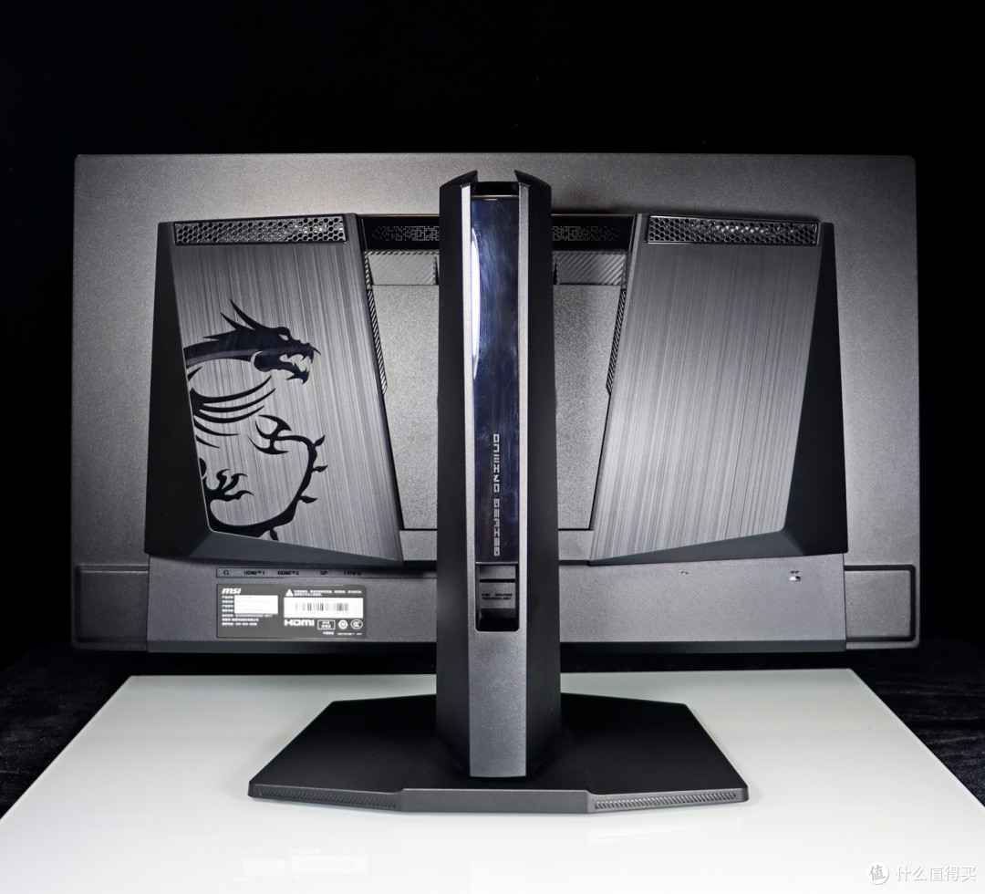 顶奢级的视觉享受!微星 MAG 272UP QD-OLED X24 流光显示器