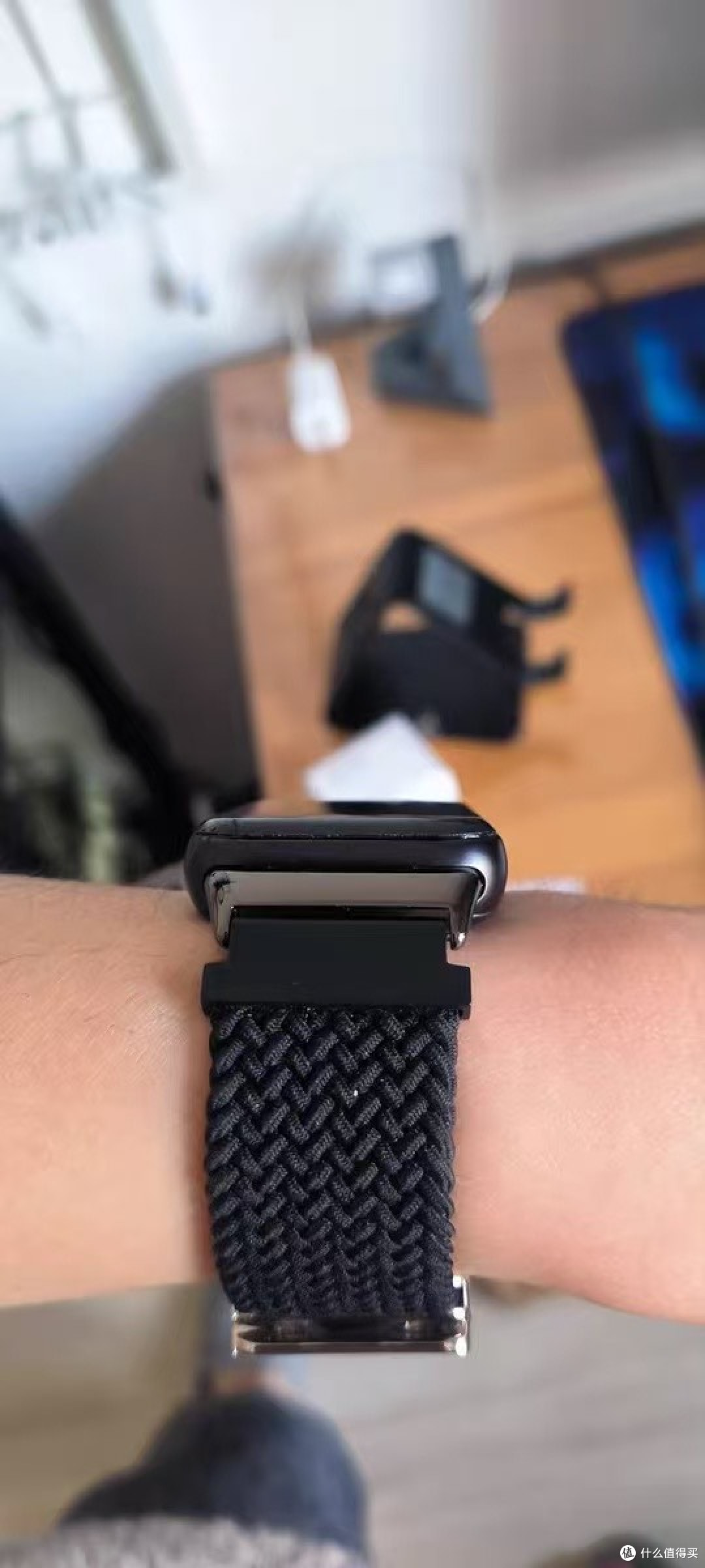 我最近入手了小米手环9 Pro,用了一段时间,真的太香了,必须给大家唠唠!