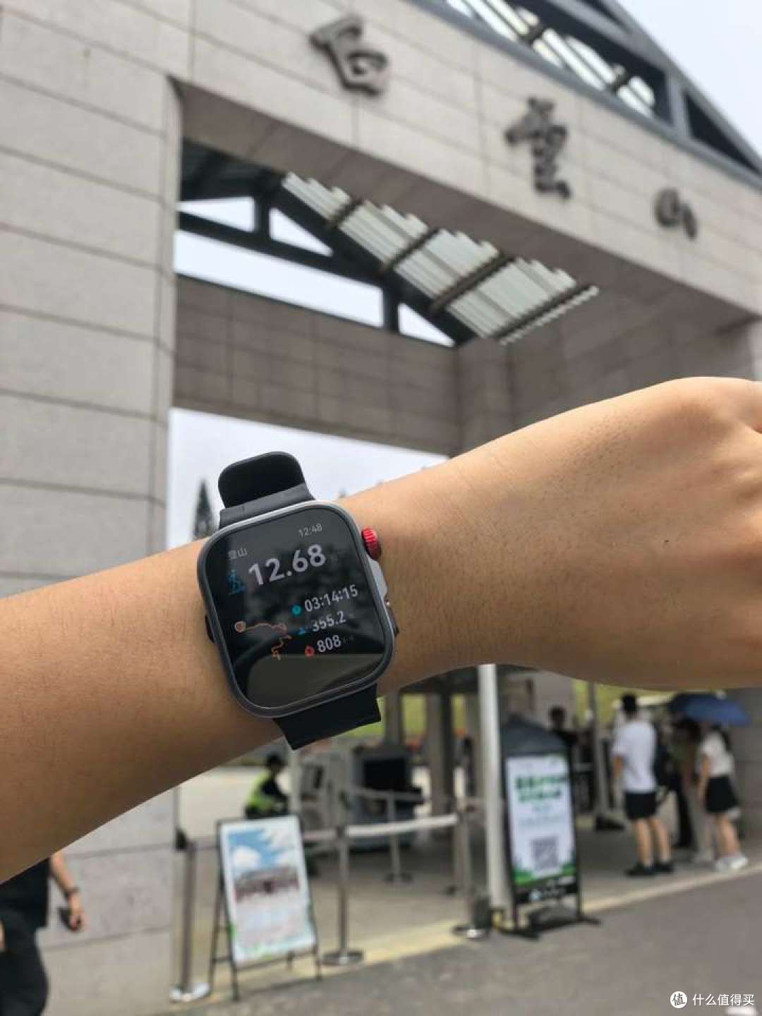 华为 Watch Fit 4 与 Fit 4 pro 有什么不同,哪款最值得入手?