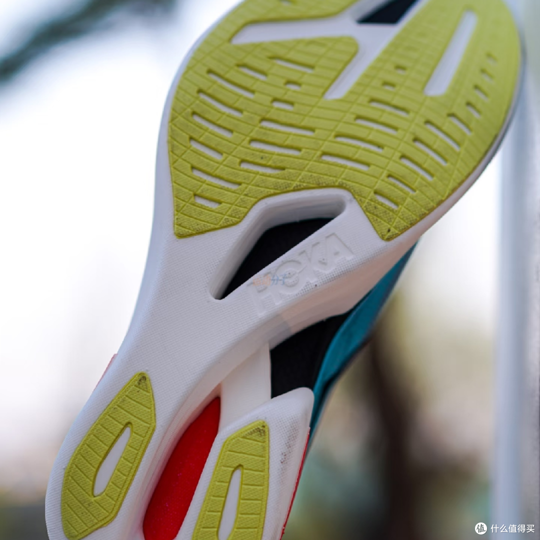 HOKA Cielo X1 2.0配置拆解!中底厚度藏着破3玄机