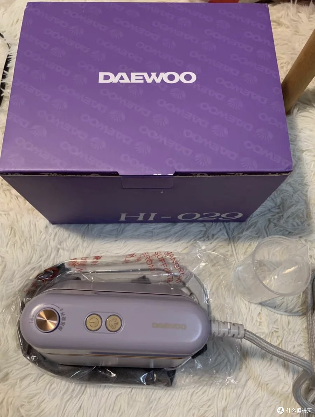 DAEWOO手持挂烫机:拯救"咸菜族"的便携神器👔