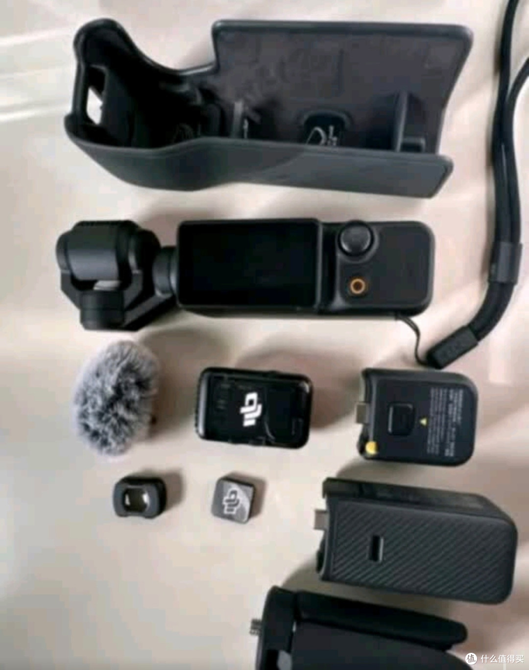 大疆Osmo Pocket 3:小巧便携的拍摄利器