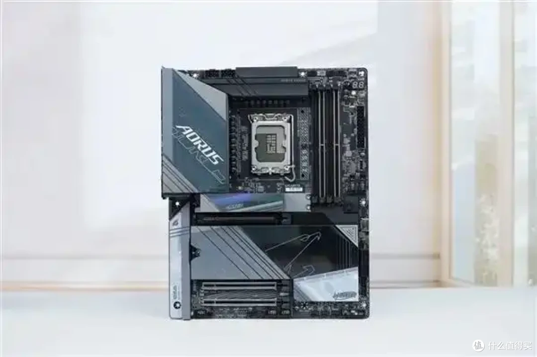 Intel牙膏挤爆 下代Nova Lake多线程性能提升60% 游戏硬刚AMD X3D