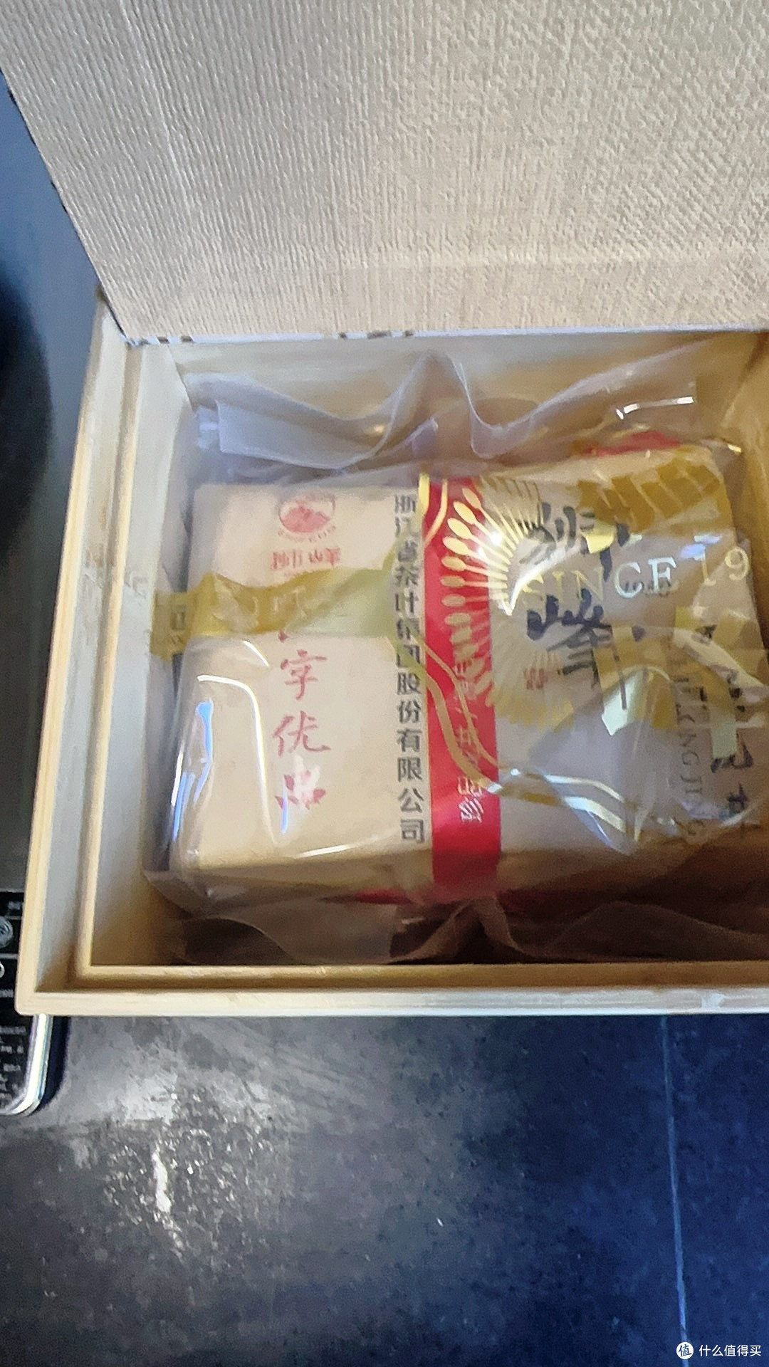 被长辈夸爆的礼物！狮峰龙井绝不出错