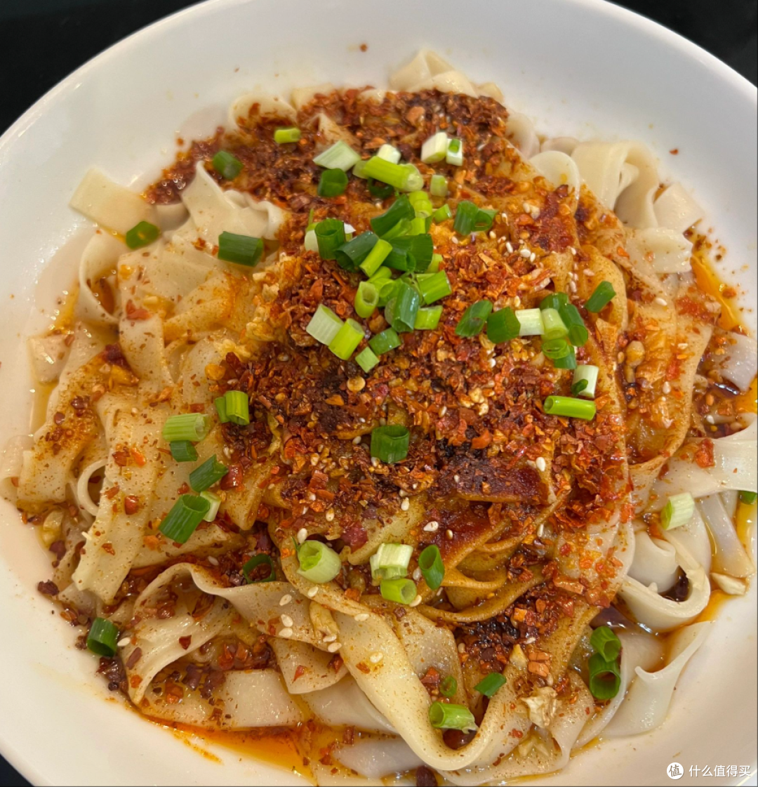 撩咋咧!油泼面这样做怎么都好吃~