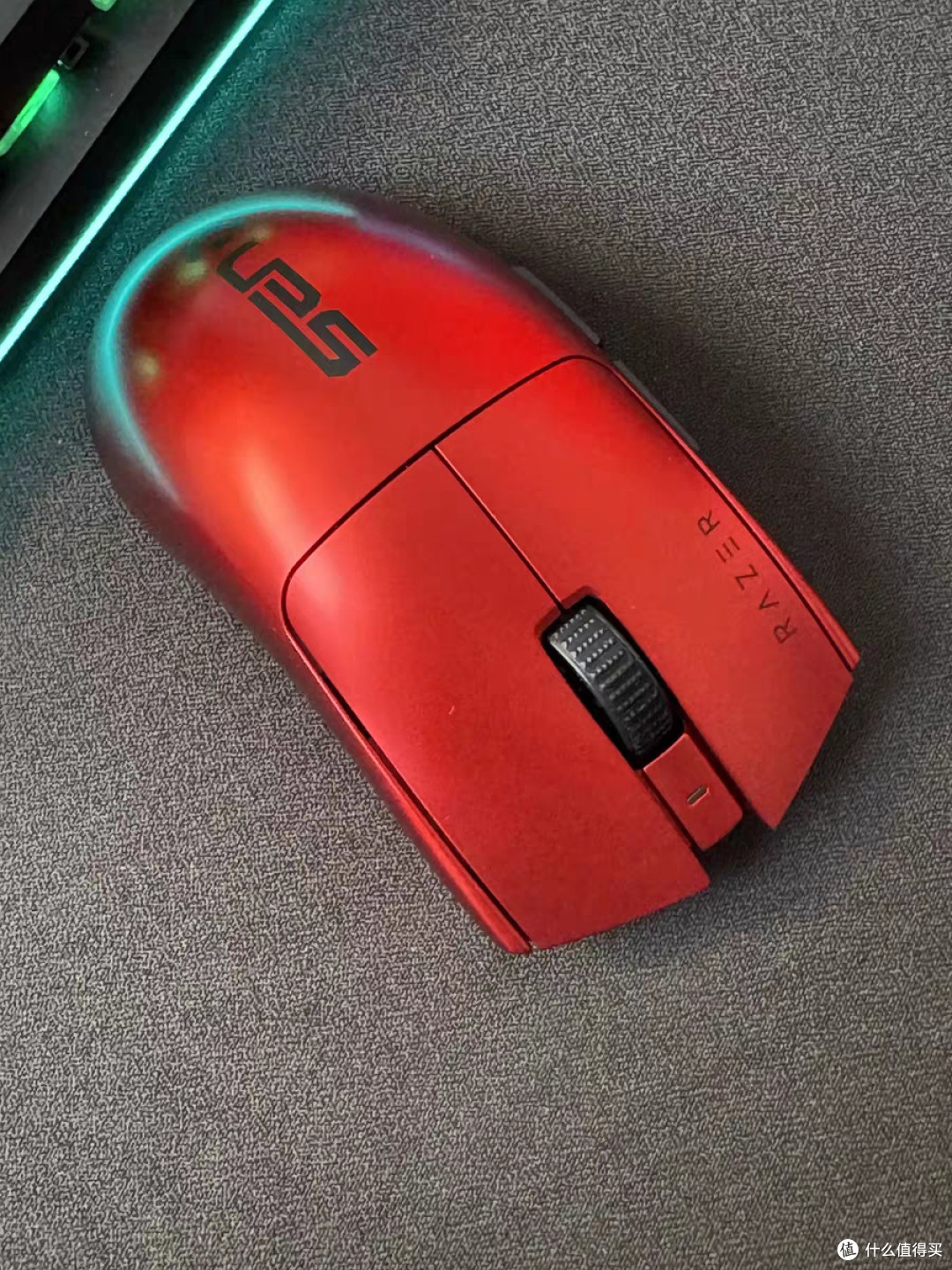Razer雷蛇毒蝰V3专业版Sentinels战队联名款